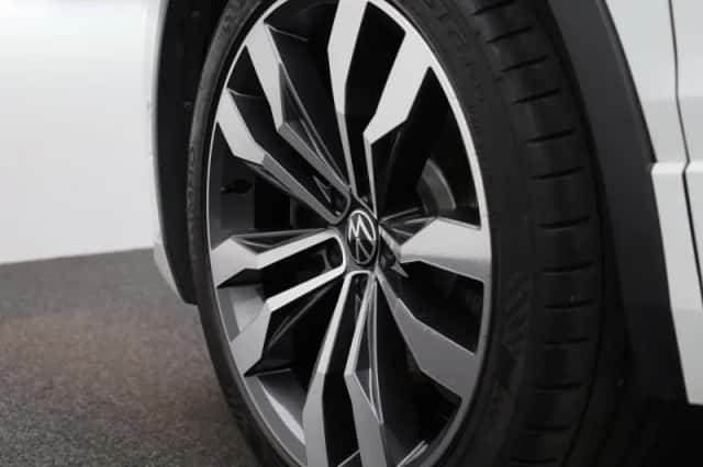 Volkswagen Tiguan (2023) thumbnail 51