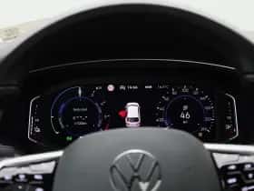 Volkswagen Tiguan (2023) thumbnail 8
