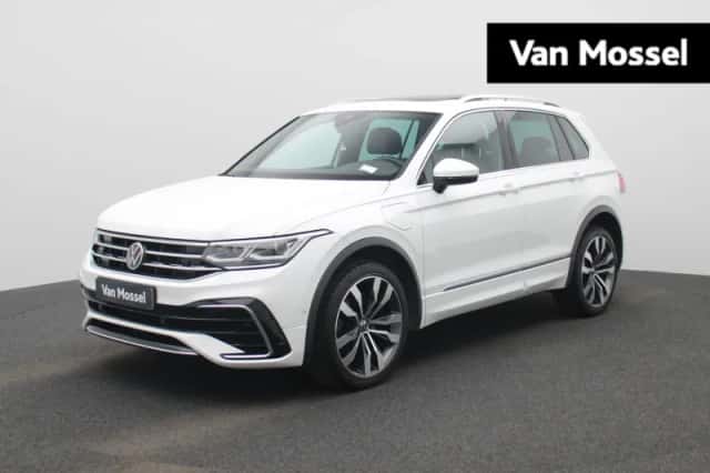 Volkswagen Tiguan (2023) thumbnail 1