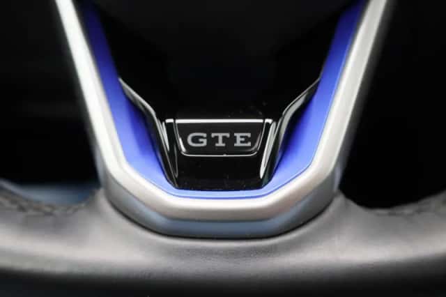 Volkswagen Passat (2023) thumbnail 26