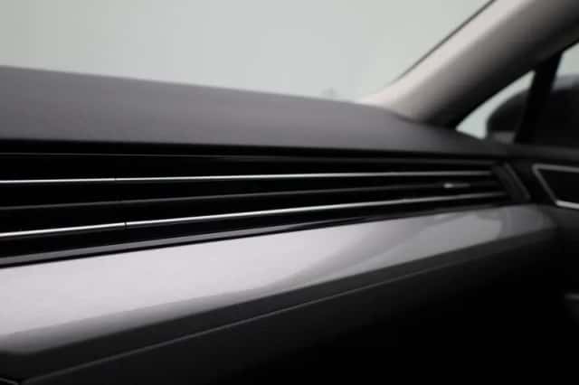 Volkswagen Passat (2023) thumbnail 41