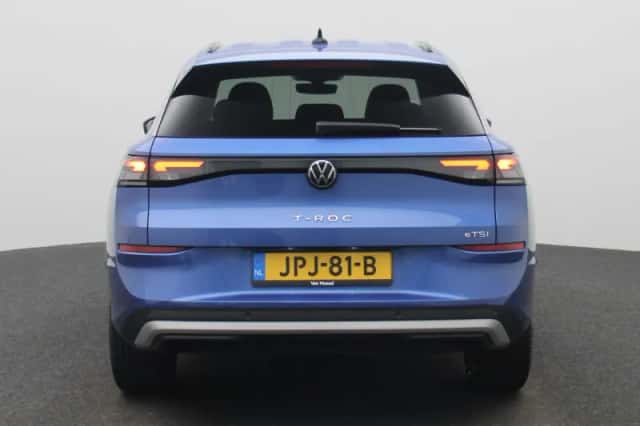 Volkswagen T-Roc (2026) thumbnail 5