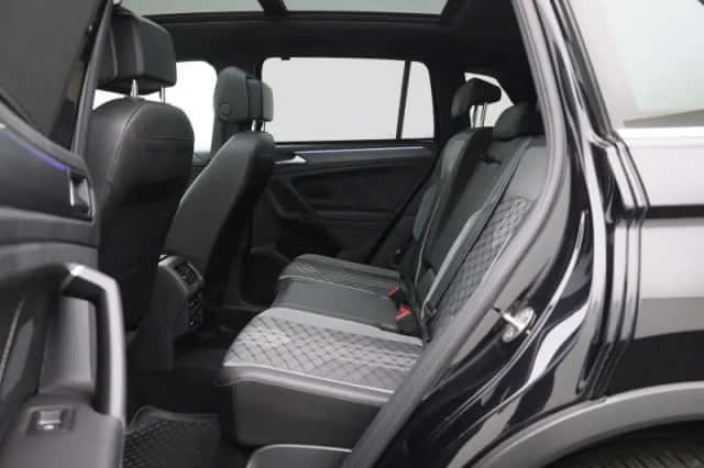 Volkswagen Tiguan (2022) thumbnail 12