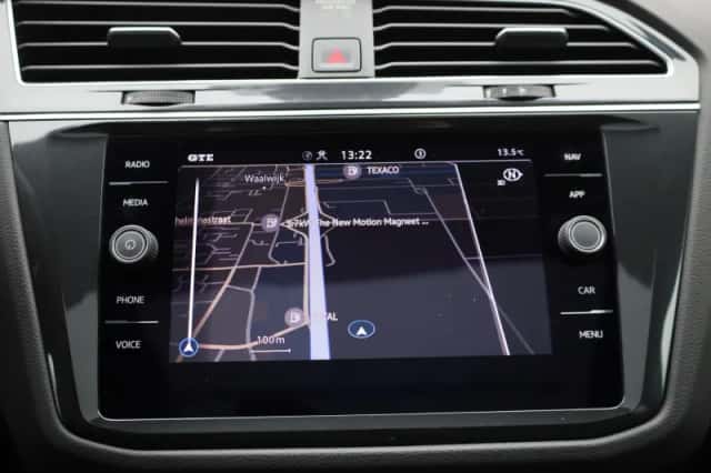 Volkswagen Tiguan (2022) thumbnail 17