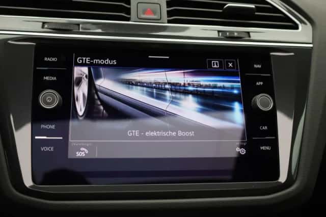 Volkswagen Tiguan (2022) thumbnail 33