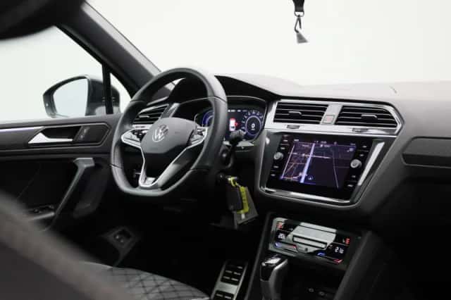Volkswagen Tiguan (2022) thumbnail 42