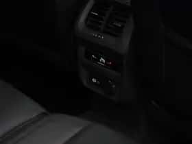Volkswagen Tiguan (2022) thumbnail 38