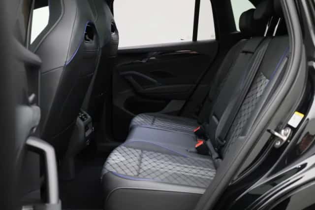 Volkswagen Tiguan (2026) thumbnail 12