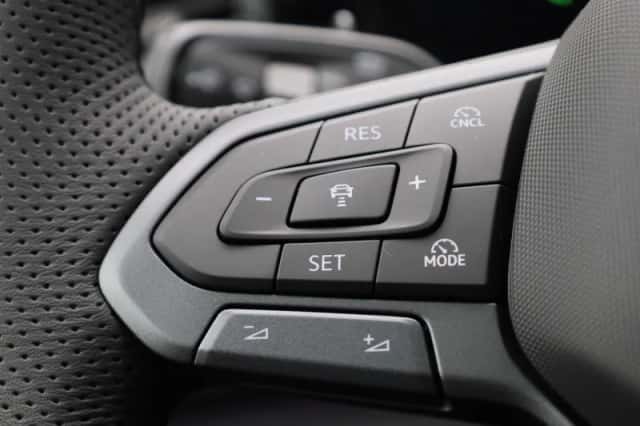 Volkswagen Tiguan (2026) thumbnail 19