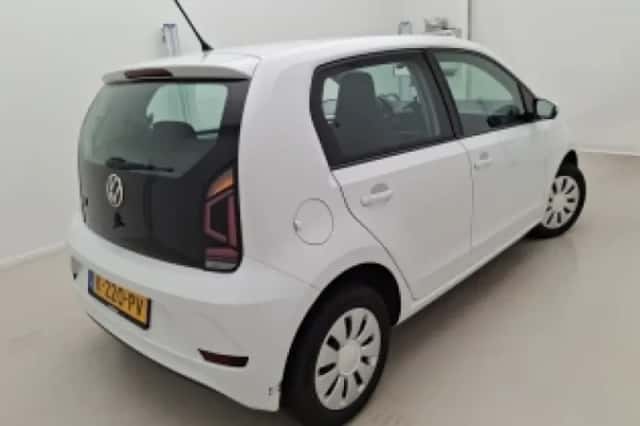Volkswagen Up! (2021) thumbnail 1