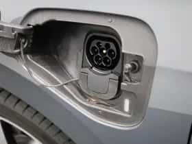 Volkswagen Golf (2025) thumbnail 16