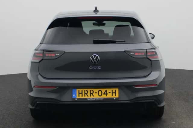 Volkswagen Golf (2025) thumbnail 5