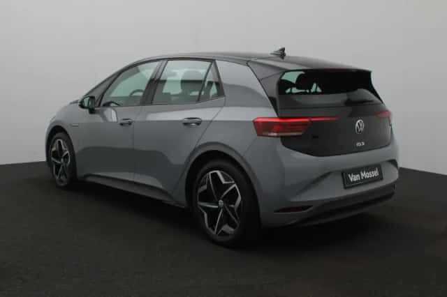 Volkswagen ID.3 (2021) thumbnail 2