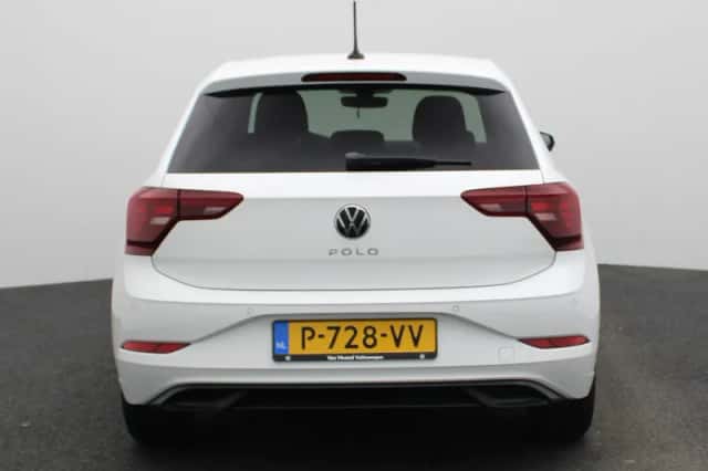 Volkswagen Polo (2022) thumbnail 5