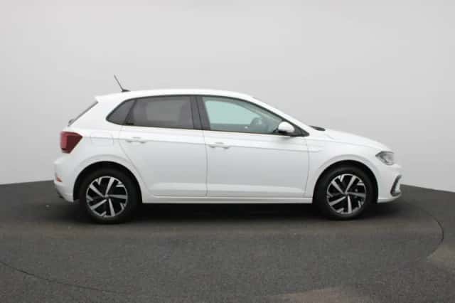 Volkswagen Polo (2022) thumbnail 6