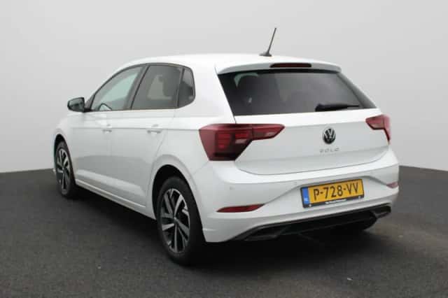 Volkswagen Polo (2022) thumbnail 2