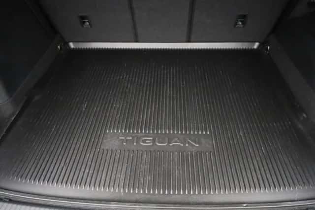 Volkswagen Tiguan (2025) thumbnail 12