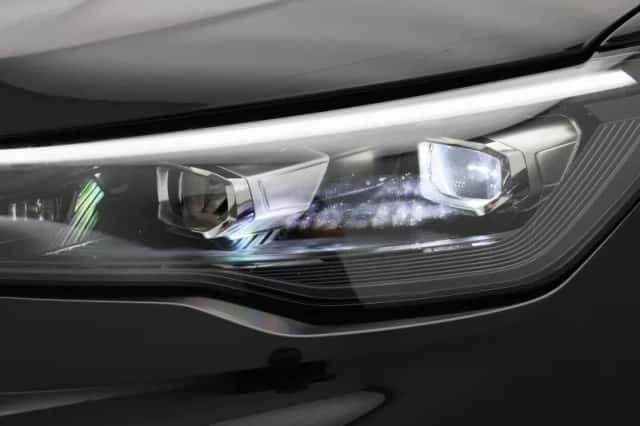 Volkswagen Tiguan (2025) thumbnail 17