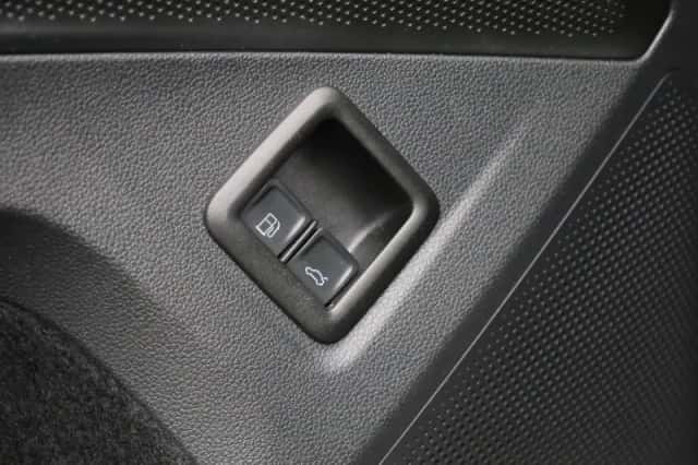 Volkswagen Tiguan (2025) thumbnail 41