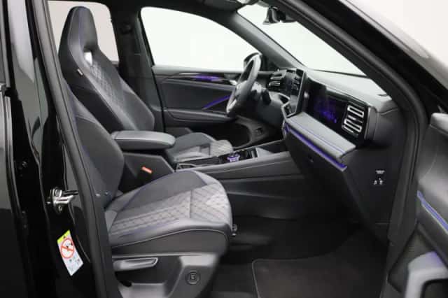 Volkswagen Tiguan (2025) thumbnail 50