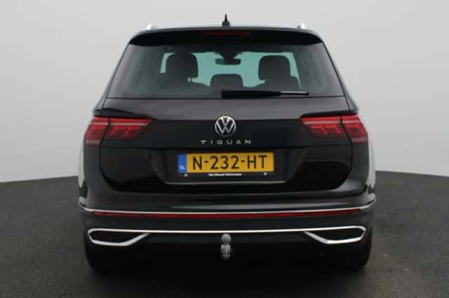 Volkswagen Tiguan (2020) thumbnail 5
