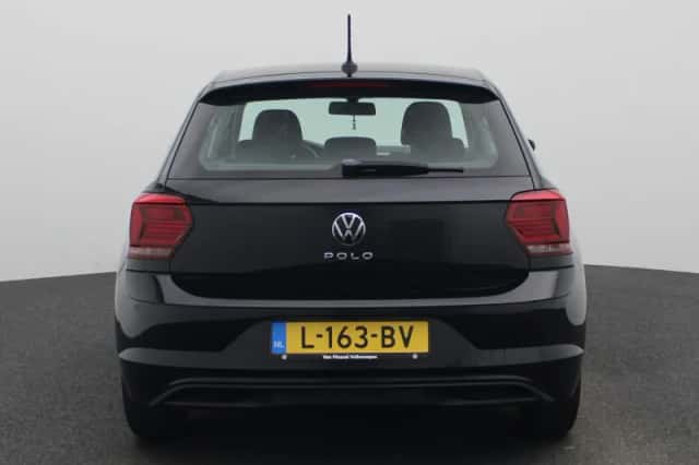 Volkswagen Polo (2021) thumbnail 5
