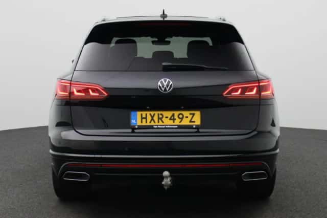 Volkswagen Touareg (2021) thumbnail 4
