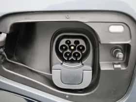 Volkswagen Tiguan (2025) thumbnail 18