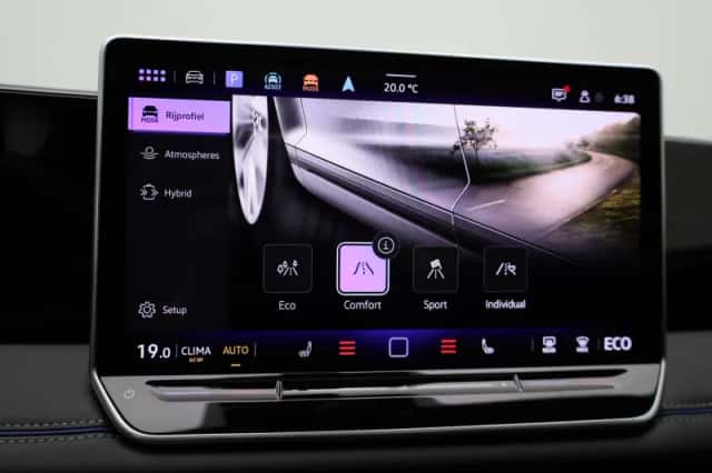 Volkswagen Tiguan (2025) thumbnail 38