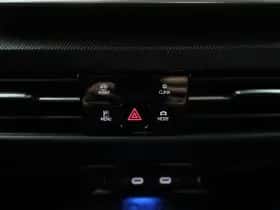 Volkswagen Golf (2025) thumbnail 28