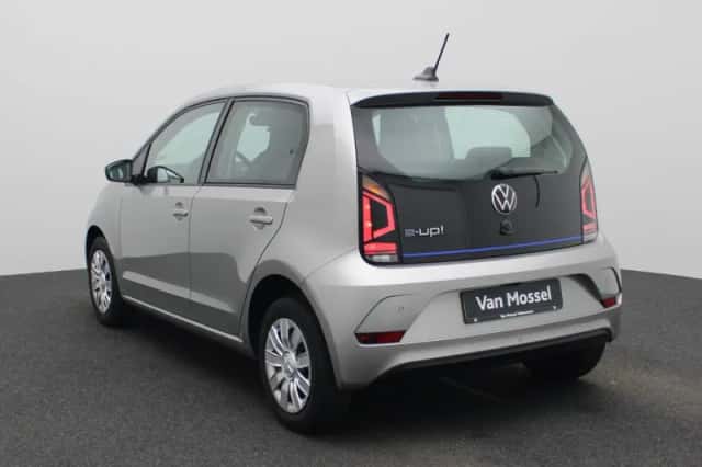 Volkswagen E-up! (2022) thumbnail 2