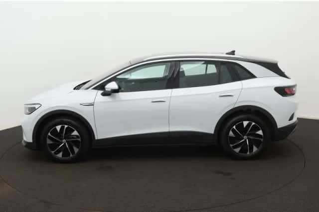 Volkswagen ID.4 (2023) thumbnail 2