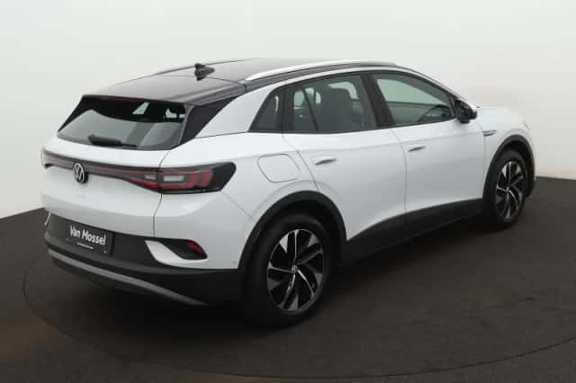 Volkswagen ID.4 (2023) thumbnail 7
