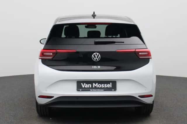 Volkswagen ID.3 (2025) thumbnail 5