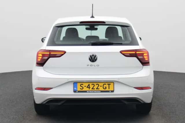 Volkswagen Polo (2023) thumbnail 5