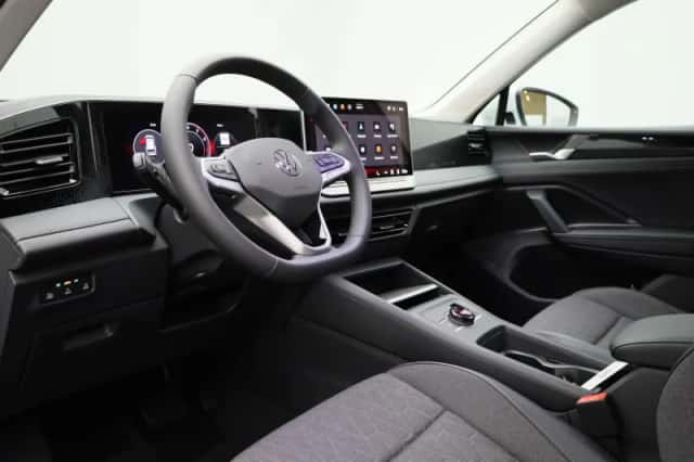 Volkswagen Tiguan (2025) thumbnail 34