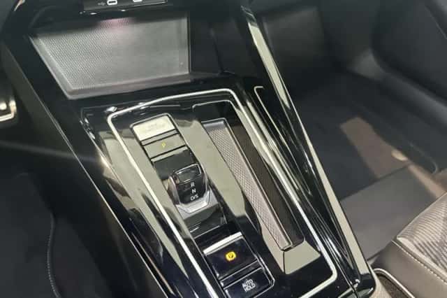 Volkswagen Golf (2023) thumbnail 14