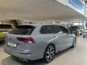 Volkswagen Golf (2023) thumbnail 4