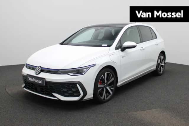 Volkswagen Golf (2025)