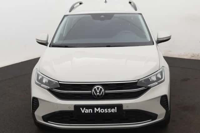 Volkswagen Taigo (2024) thumbnail 3