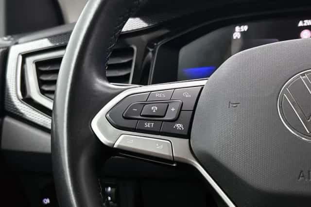 Volkswagen Polo (2022) thumbnail 6