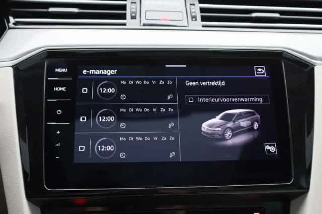 Volkswagen Passat (2020) thumbnail 28