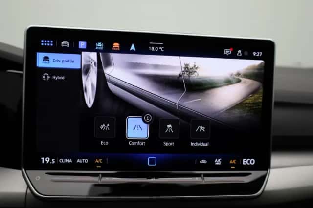 Volkswagen Golf (2025) thumbnail 20