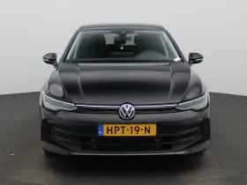 Volkswagen Golf (2025) thumbnail 3
