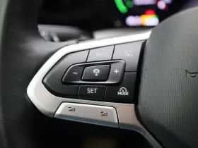 Volkswagen Golf (2025) thumbnail 23