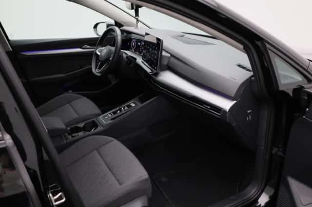 Volkswagen Golf (2025) thumbnail 31