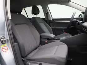 Volkswagen Golf (2025) thumbnail 34