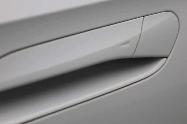 Volkswagen ID.4 (2022) thumbnail 16