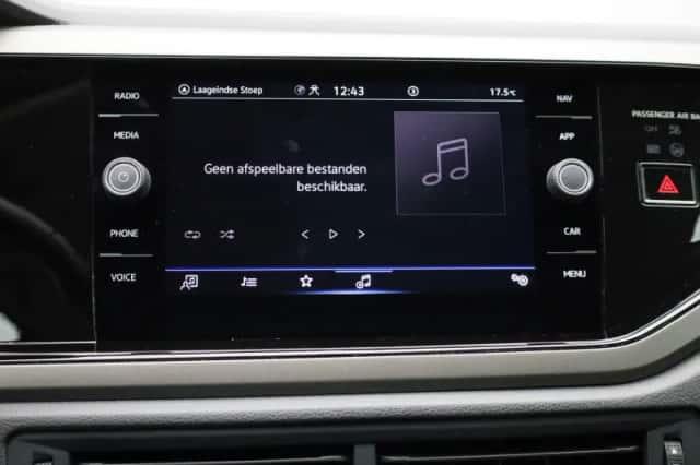 Volkswagen Polo (2021) thumbnail 20