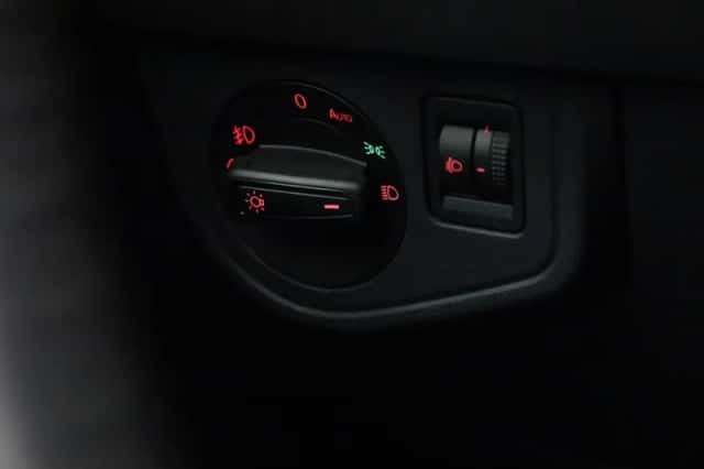 Volkswagen Polo (2021) thumbnail 24